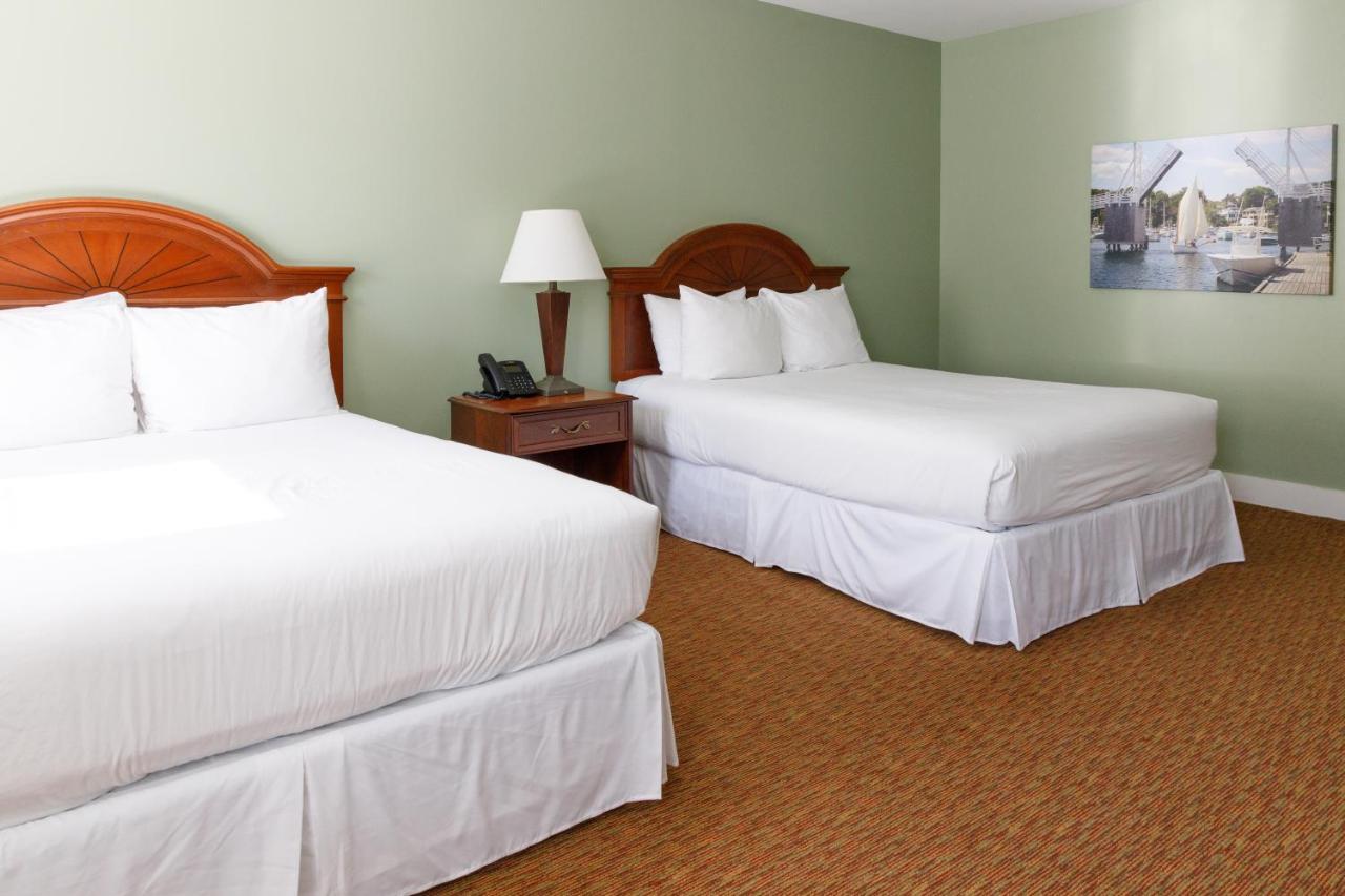 Admiral'S Inn Resort Ogunquit Exterior photo